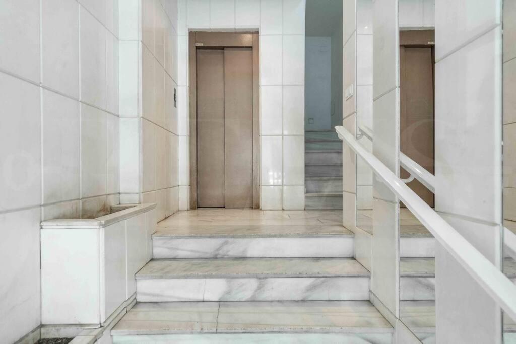 Spacious & Authentic Apartment By Rems Málaga Dış mekan fotoğraf